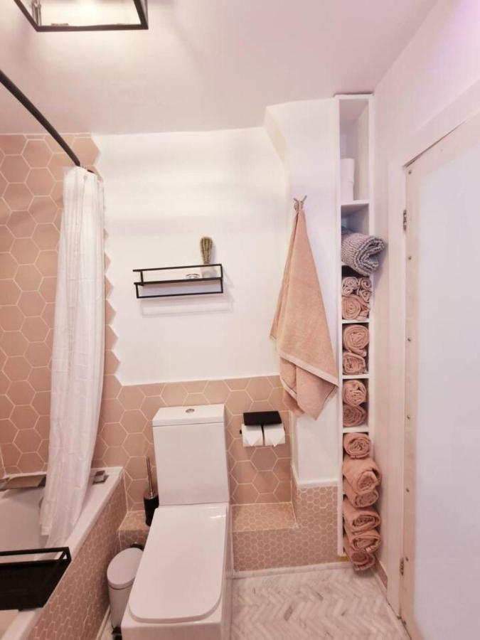 Quirky Seaside Family Cottage Walk To The Waves! برايتون المظهر الخارجي الصورة